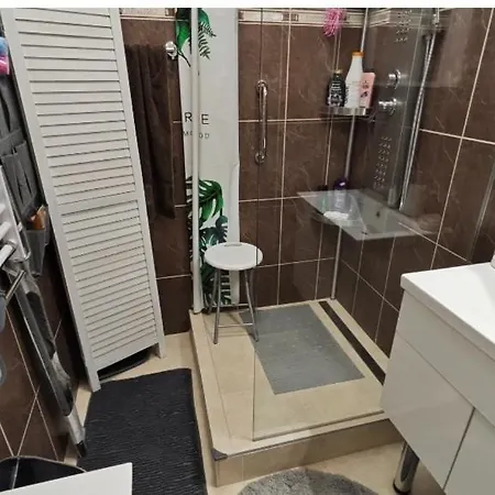 Derkovits Appartman Alloggio in famiglia Szombathely